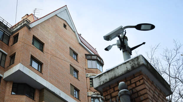 Долина отказалась отдать квартиру Лурье