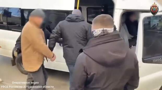 Силовики задержали астраханца, призывающего к террору