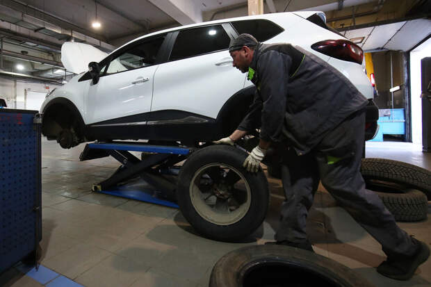 Эксперт "АВТОДОМ" Уткина: шиномонтаж подорожает на 10% весной
