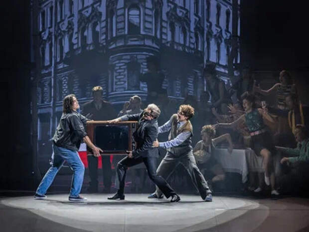 Мюзикл «Ничего не бойся, я с тобой!» возвращается на сцену МДМ