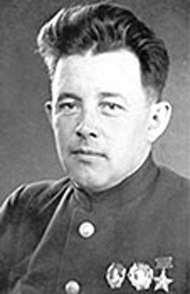 Командир 1 мтап Е. Н. Преображенский.