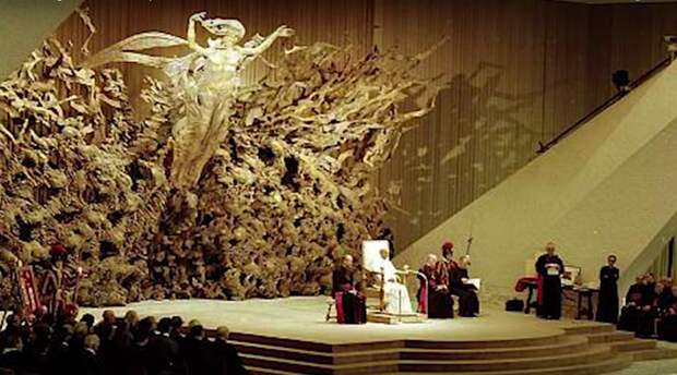 ТАЙНЫЕ ХОЗЯЕВА ЗЕМНЫХ РЕЛИГИЙ. Большой секрет конференц-зала Папы Римского