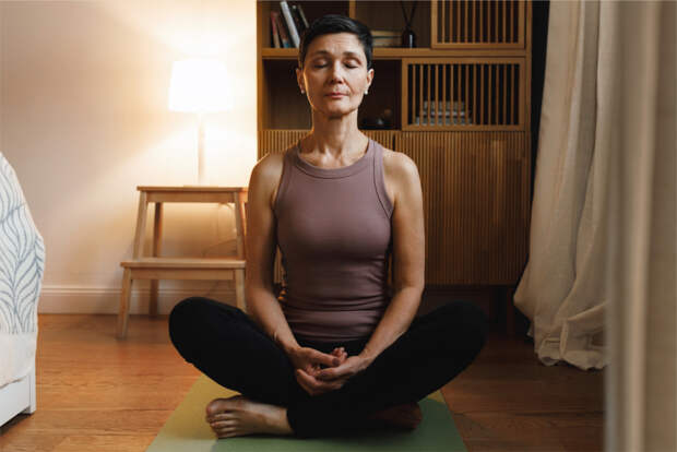 Женщинам в перименопаузе подсказали несколько полезных дневных привычек