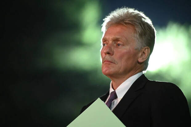 Песков обвинил Запад в организации кровавого переворота на Украине в 2014 году