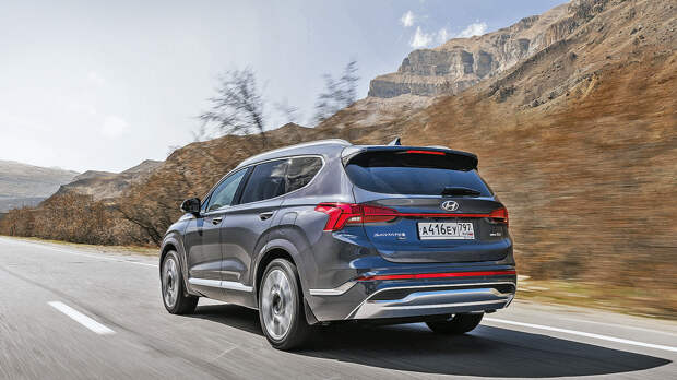 Проехал на Hyundai Santa Fe 2021 года: машину не узнать! Рассказываю, что изменилось