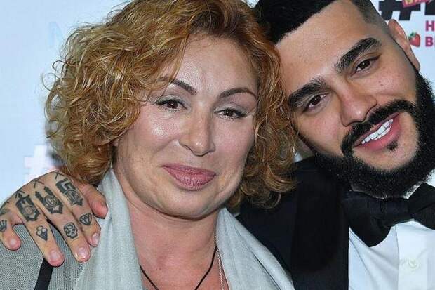 Дочь Тимати уже мечтает об Америке