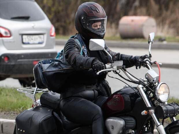 Мотосезон в Тюмени завершился проездом по главным городским улицам