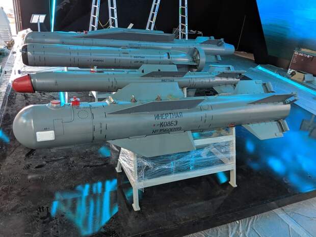 Новые управляемые авиационные бомбы К08БЭ и К029БЭ корпорации «Тактическое ракетное вооружение»