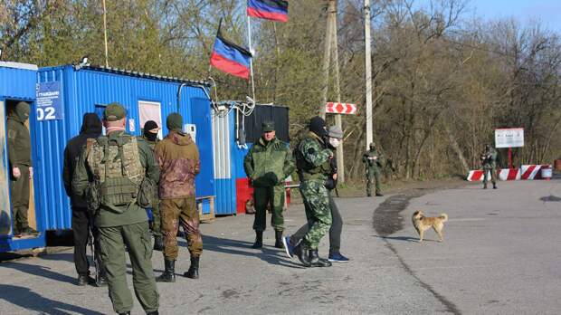 Обмен пленными между Украиной и ДНР Обмен пленными между Украиной и ДНР - РИА Новости, 1920, 17.09.2020