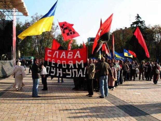 СМИ: переписывая историю, Украина борется с собственной идентичностью СМИ: переписывая историю, Украина борется с собственной идентичностью
