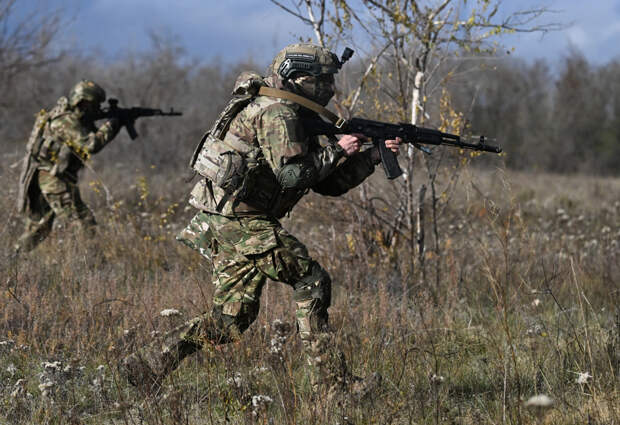 Российский командир рассказал об сбрасываемых ВСУ купюрах с QR-кодами