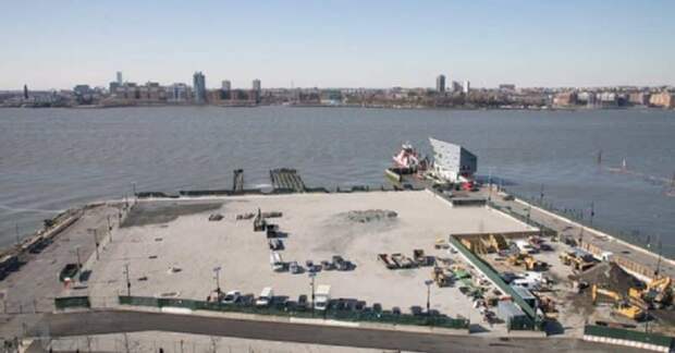 пляж на Манхэттене