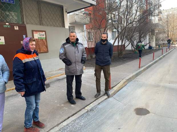 В Юрловском проезде отремонтируют асфальт