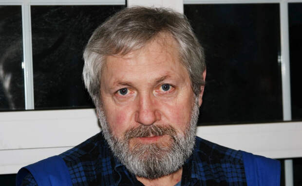 Скончался актёр Александр Зиновьев, известный по «Интернам» и «Глухарю»