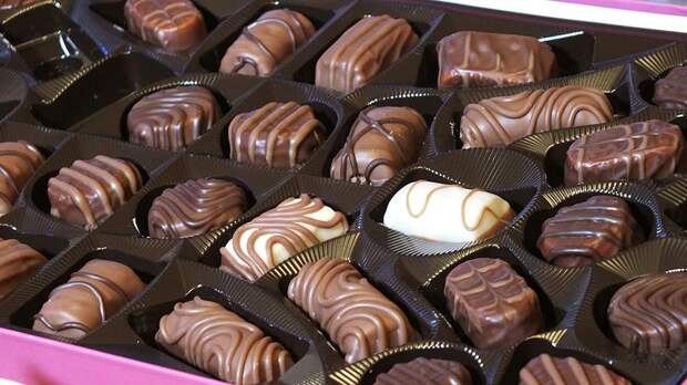 Названо допустимое количество шоколадных конфет в день