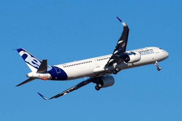 Airbus A321neo с двигателями Pratt & Whitney PW1100G Airbus A321neo с двигателями Pratt & Whitney PW1100G