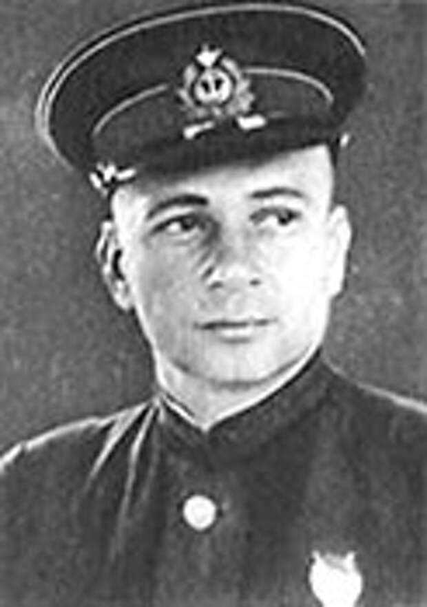Батальонный комиссар Г. З. Оганезов.