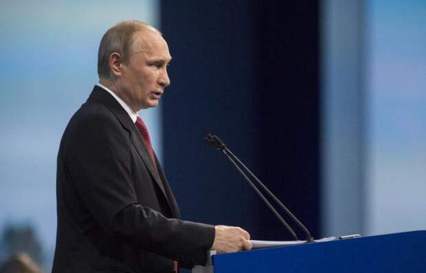 Путин: Россия практически преодолела спад экономики