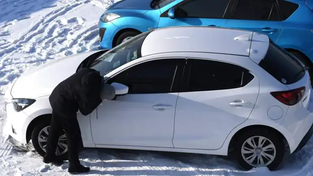 Сберегательная масса: россияне решили не тратиться на ТО и шины