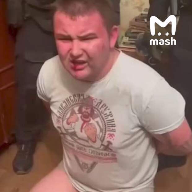 Извиняется на коленях: "Слава России!" Беспредел банды самбиста из Украины в Таганроге