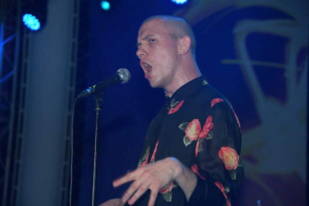 Память о Николае Комягине — лидере Shortparis, покорившем сцену и индустрию