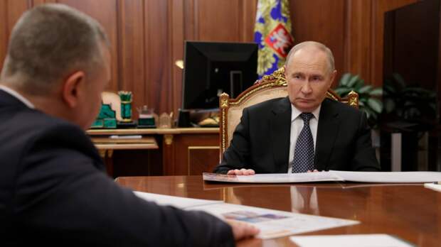 Путин обратил внимание на ситуацию с дорогами в Ярославской области