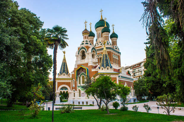 16 самых красивых русских православных храмов в мире