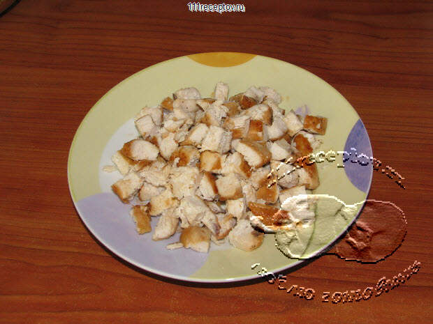 Салат с курицей  и капустой