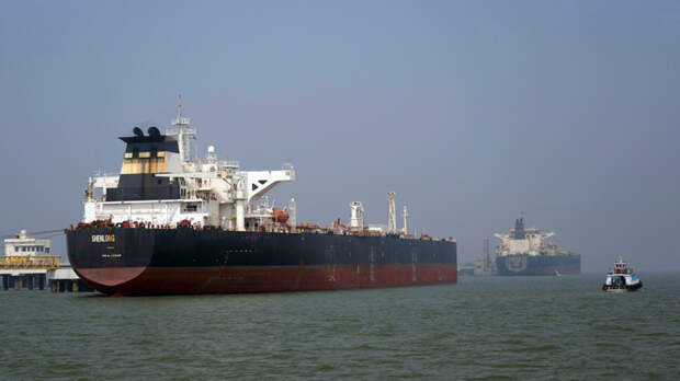 Плату за проход через Ормузский пролив закрепят в законе, объявили в Иране