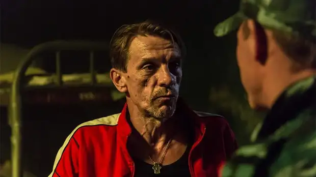 На Луну и обратно: что смотреть в онлайн-кинотеатрах в апреле