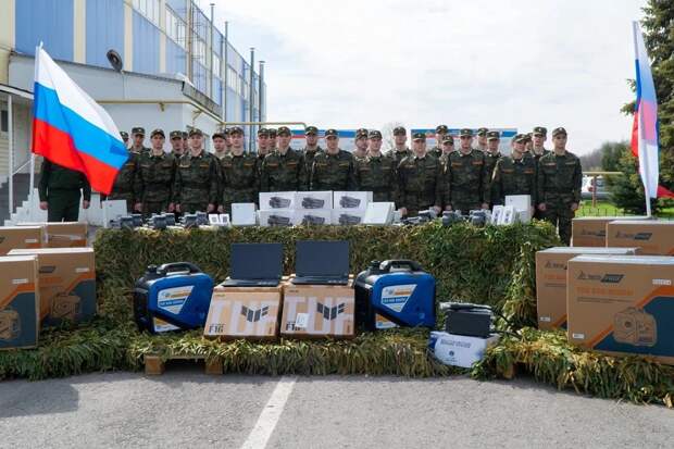 Слюсарь: Ростовская область направила 400 автомобилей в зону СВО