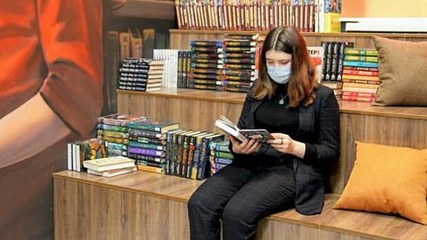 Новогодние книги, которые читаются на одном дыхании и помогают создать ощущение волшебства