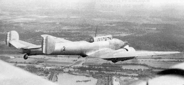 Боевые самолеты. Условно тяжелые, условно истребители