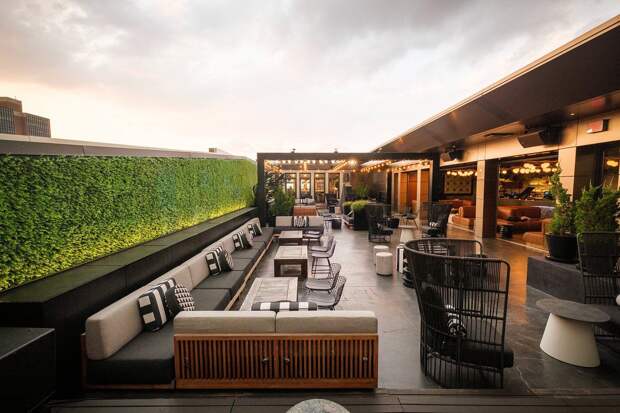 Stratus Rooftop Lounge