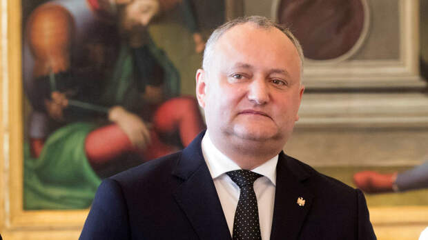 Додон заявил, что не собирается покидать Молдавию после снятия запрета на выезд