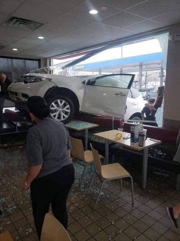 Странные и необычные аварии и ДТП
