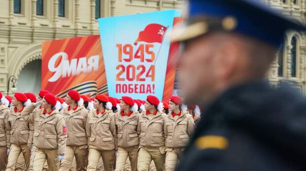 В Латвии на телеканалах Balticom транслировался парад Победы в Москве