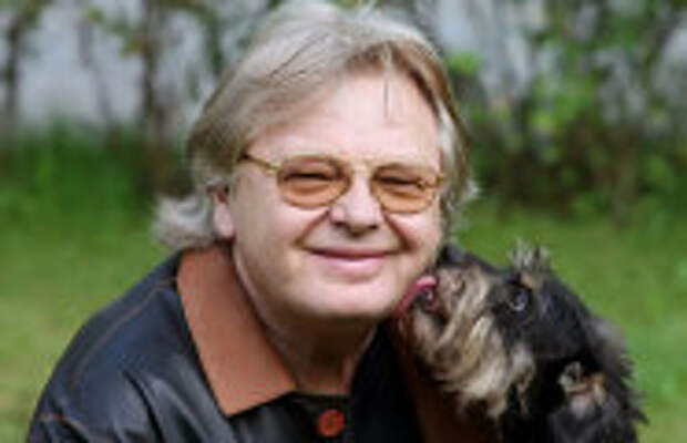 Шоу-бизнес: Как так вышло, что богатый певец Юрий Антонов живёт с 45 кошками и 17 собаками, но без жены и детей