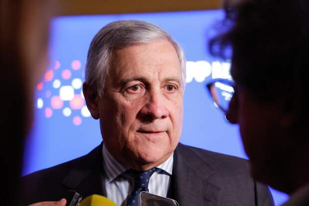 Глава МИД Италии Таяни: Балканы должны вступить в Евросоюз раньше Украины