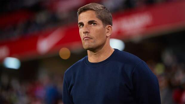 Бывший директор «Сочи»: «Морено выбирал нападающего с помощью ChatGPT»