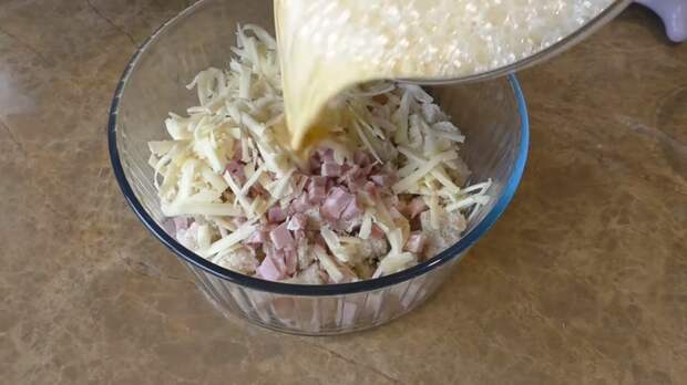Вчерашний хлеб со вкусом пиццы или классный рецепт на скорую руку! Еда, Завтрак, Вкусно, Рецепт, Другая кухня, Видео рецепт, Перекус, В духовке, Видео, Длиннопост