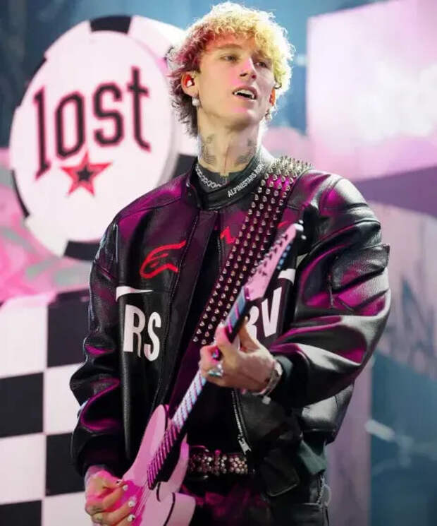 Колсон Бейкер