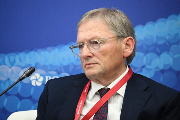 Титов об отмене санкций: никаких "вжух" не будет