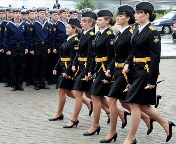 Девушки в силовых структурах нашей страны