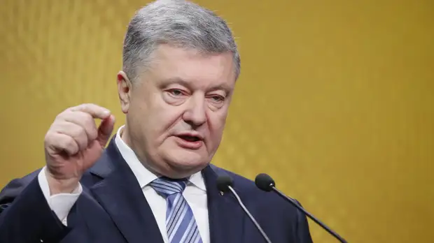 Эксперт оценил заявление Порошенко об избавлении от «влияния» России через автокефалию