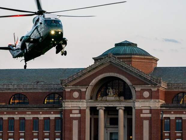 WP: неизвестные беспилотники были замечены над базой, где живут Рубио и Хегсет