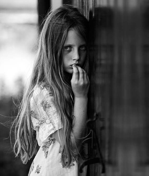 Лучшие фотографии конкурса The B&W Child Photography 2015 Photo Contest