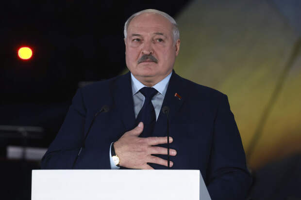 Лукашенко похвалил парад Победы на Красной площади в Москве
