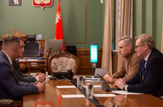 Губернатор региона Василий Анохин встретился с руководством Ростехнадзора