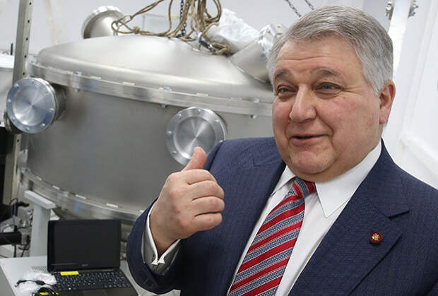 Михаил Ковальчук